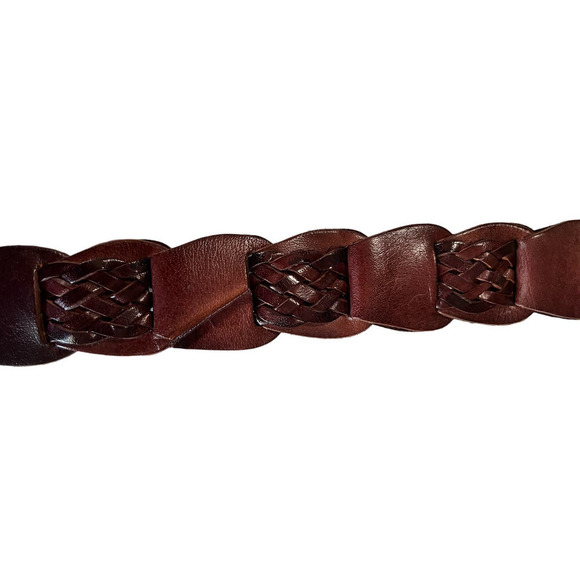 Leather Belt, Made in India, M/L, Measures 39 inches - Picture 4 of 4